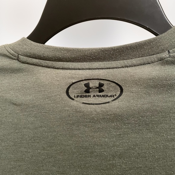 Under Armor Army Green Dri-Fit Tee - Picture 3 of 4